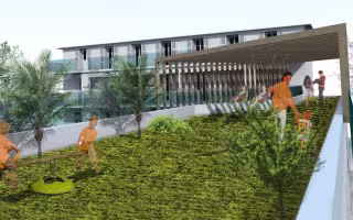 Pouponnière Les Lauriers Roses, perspective d'un jardin sur le toit où des enfants jouent sous une pergola en bois